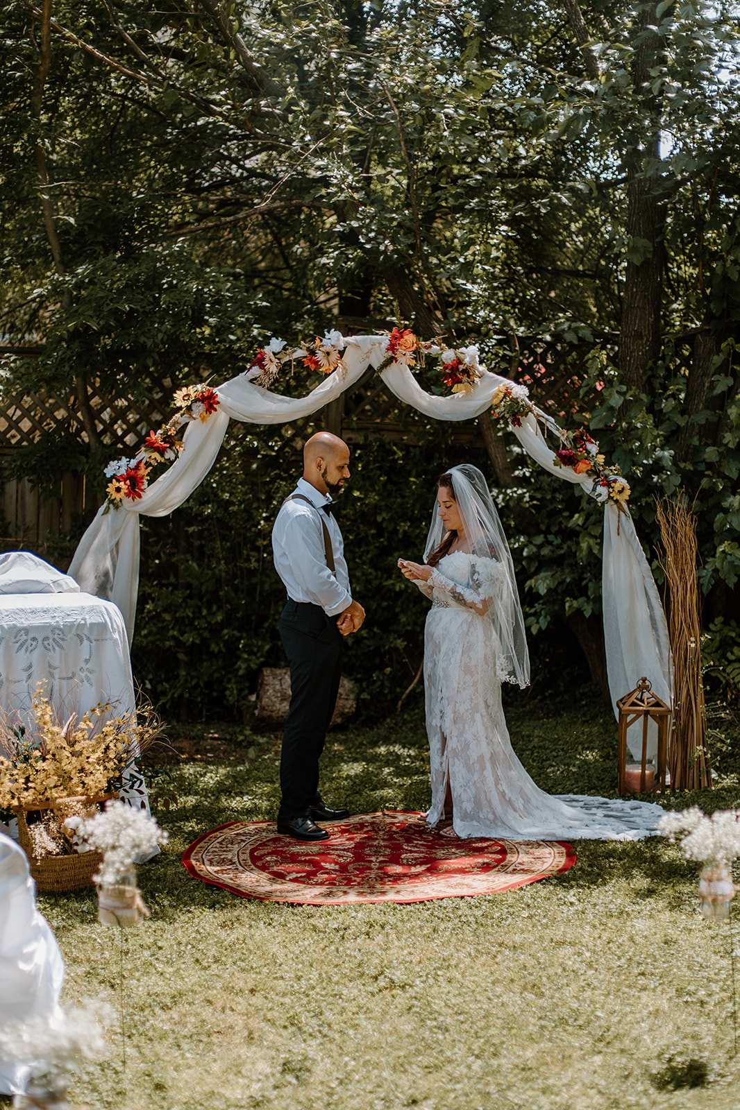 intimate backyard wedding