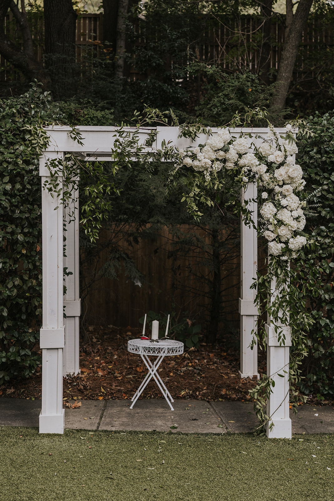 stunning wedding details of a historic Kimball Hall wedding day