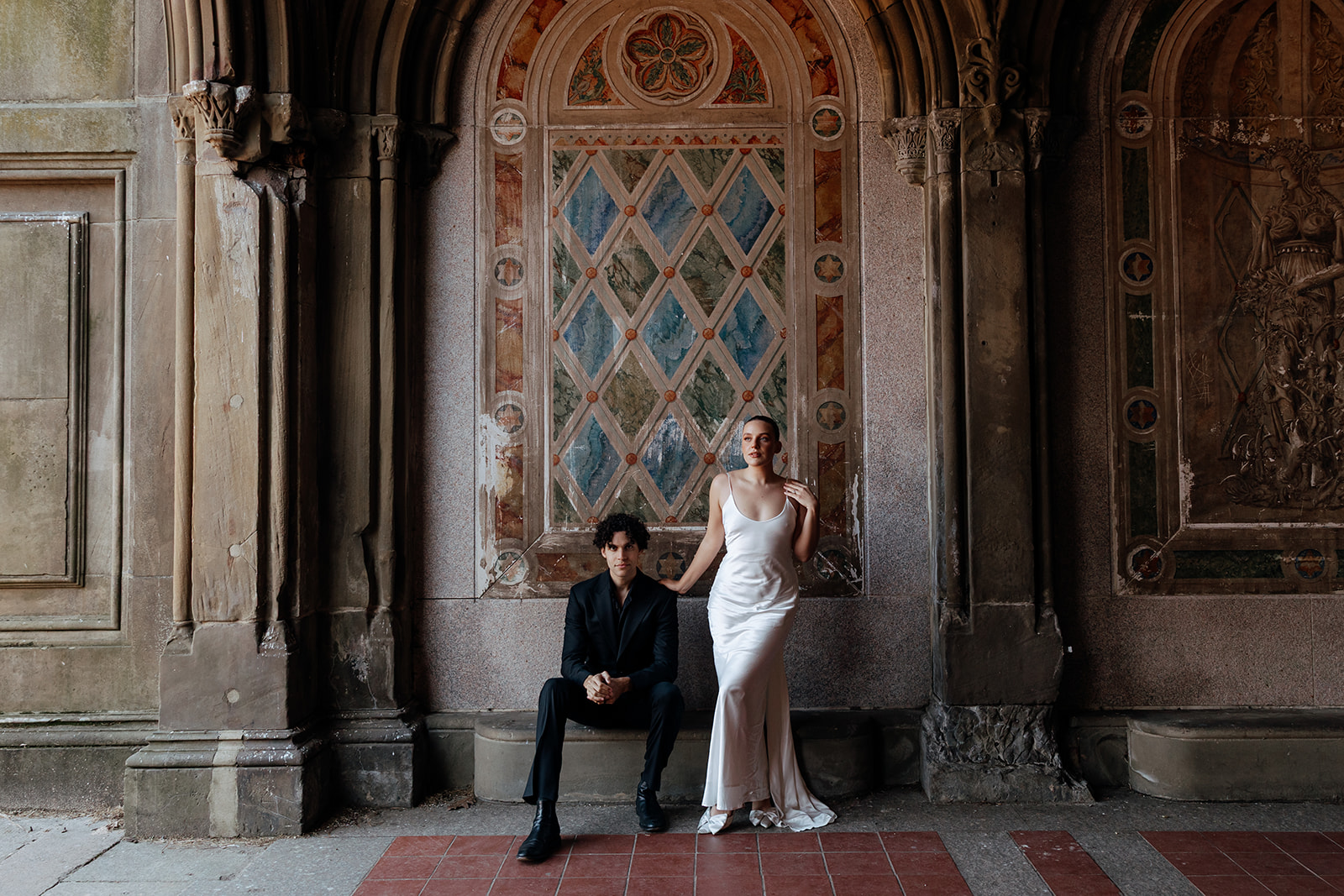 stunning urban engagement photos