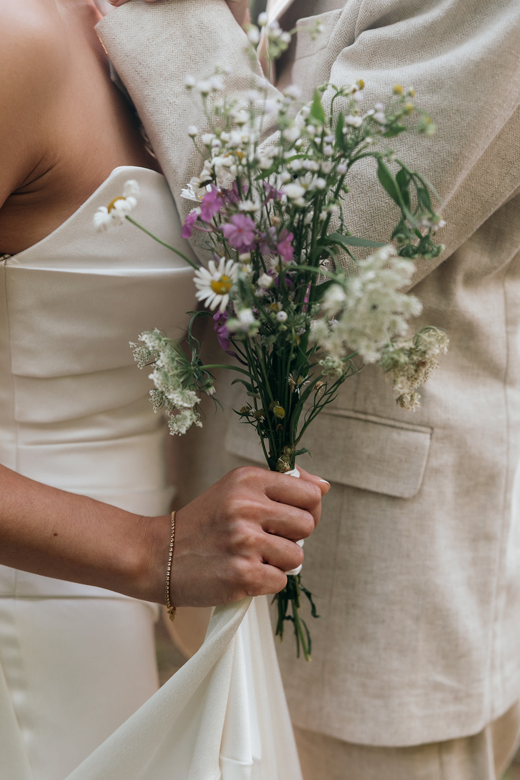 small bridal bouquet at a lakeside dahlonega elopement